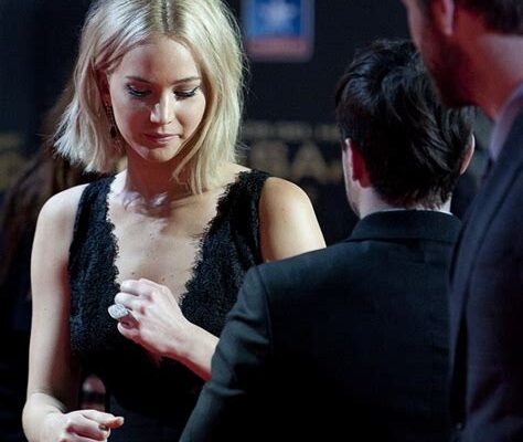 JLaw Beat the Heat: Her Outfit is Summer Style Goals